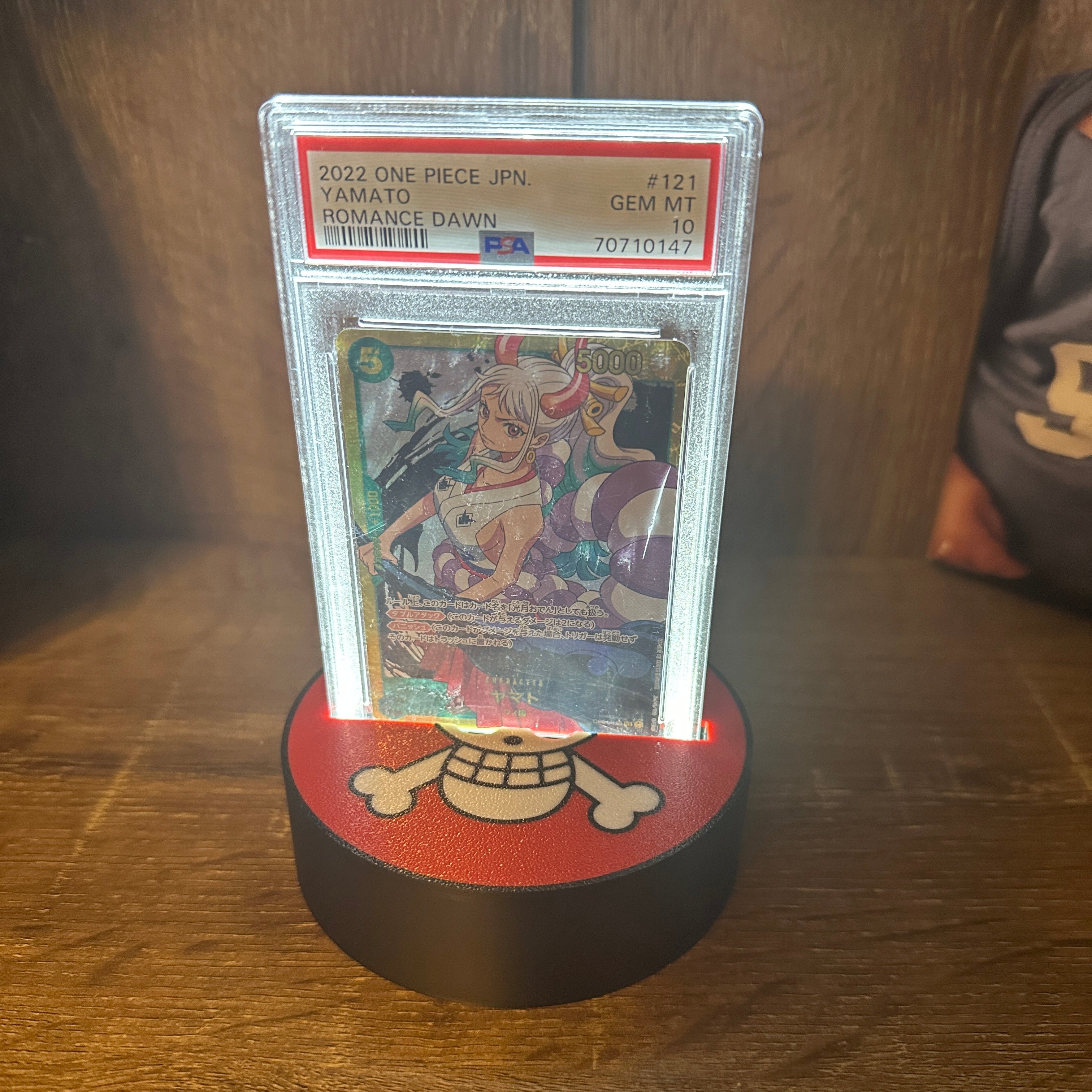 One Piece - Straw Hat Logo (PRE SALE - SHIPS 6/15)